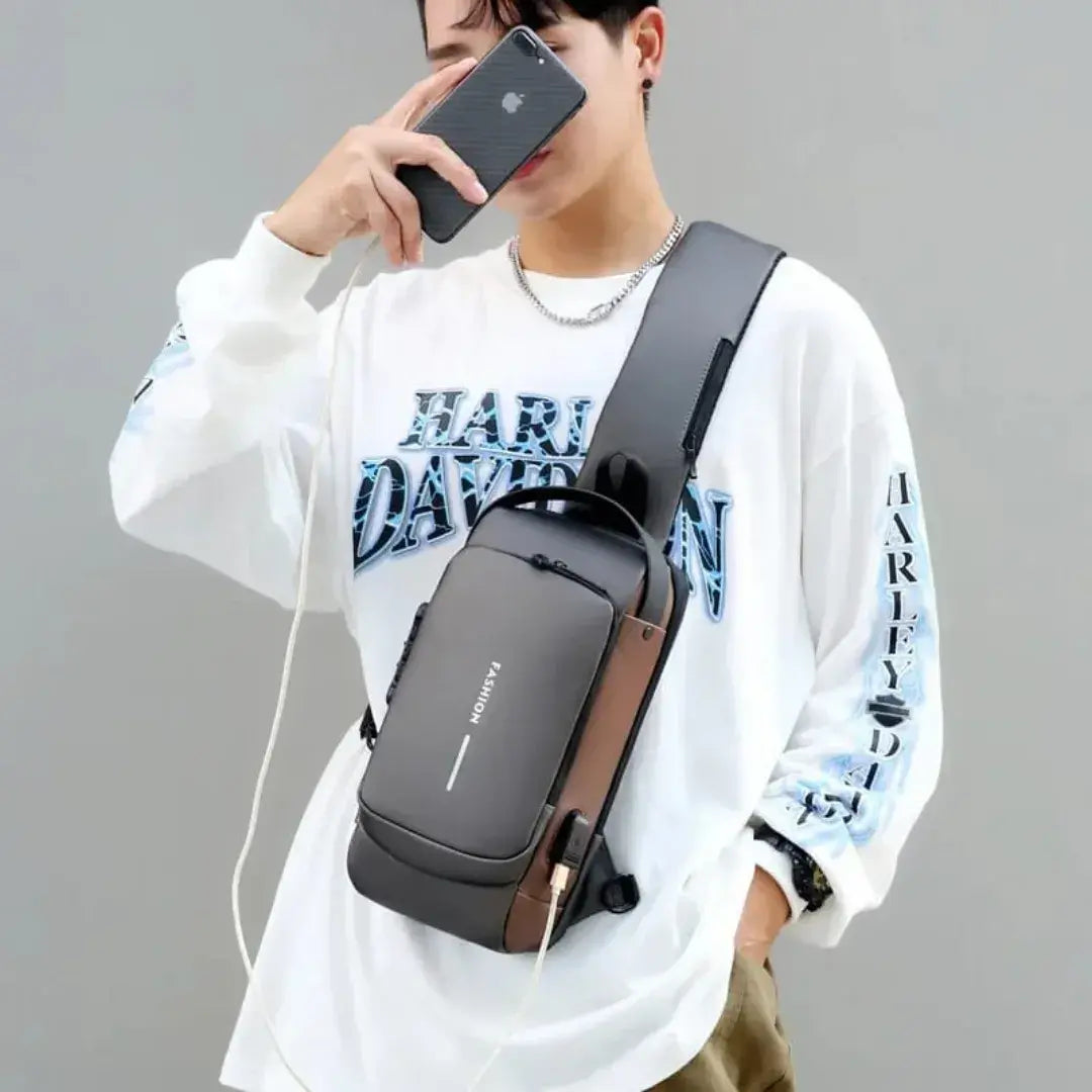 PREMIUM CROSSBODY BAG